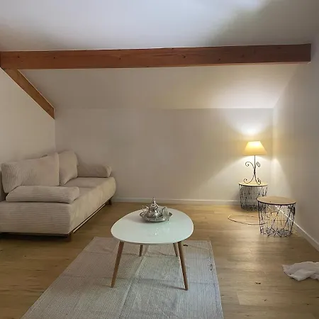 Сasa de vacaciones Maison Mitoyenne Au Coeur Du Pays Basque Proche Mer, Montagne *
